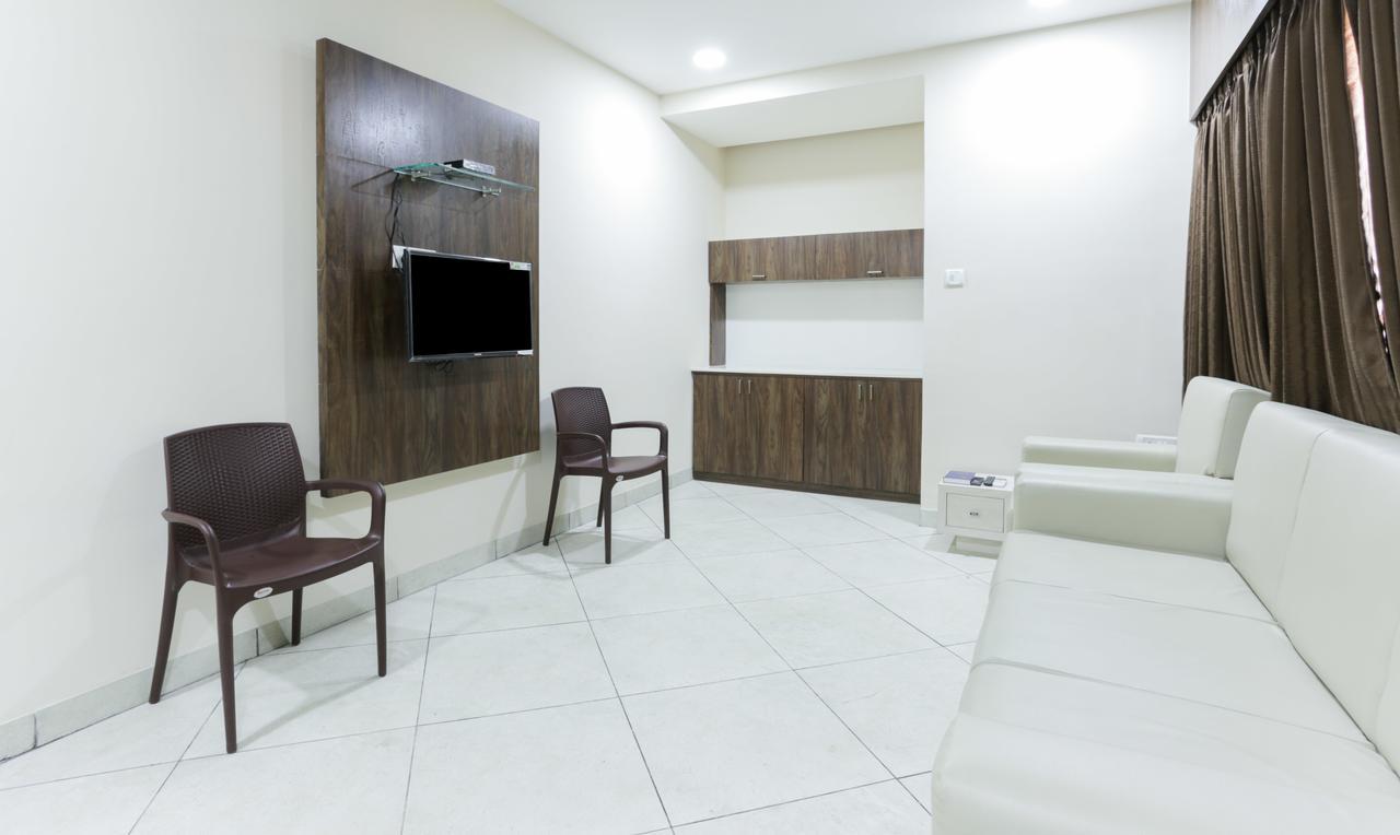 Treebo Trend Grace Residency Hotel Chennai Bagian luar foto