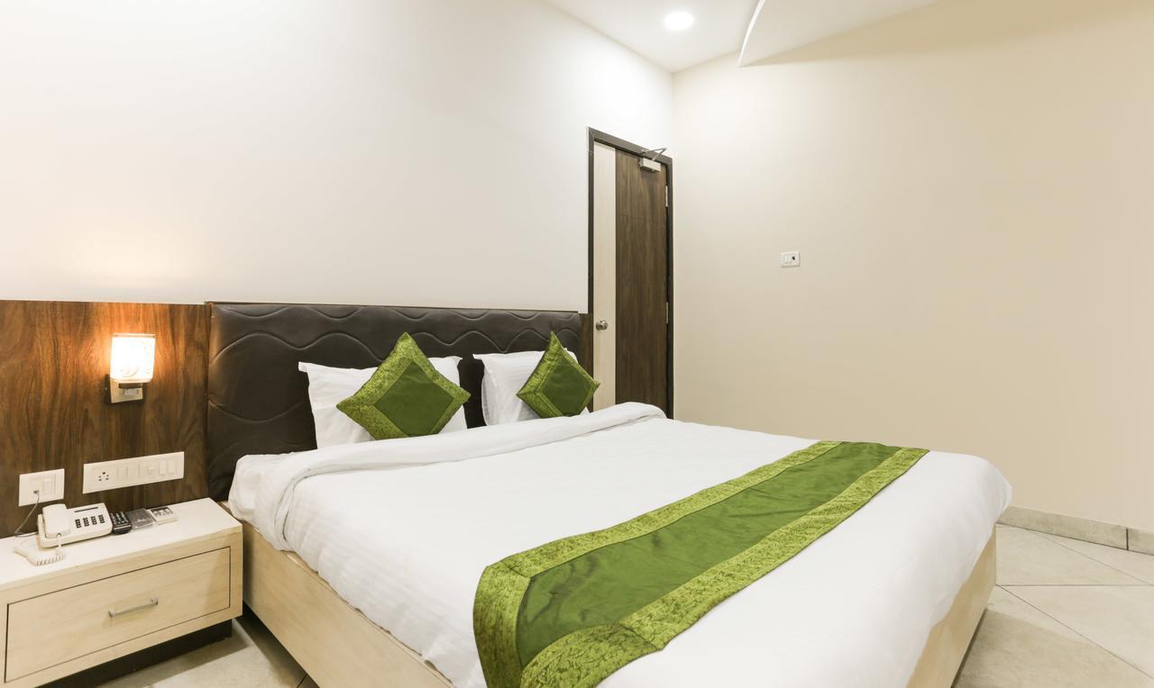 Treebo Trend Grace Residency Hotel Chennai Bagian luar foto